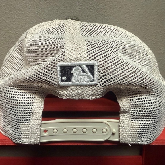 New Era 9Seventy 2025 Dodgers Armed Forces Day Two-Tone Snapback Stretch Hat NEW - Picture 3 of 6